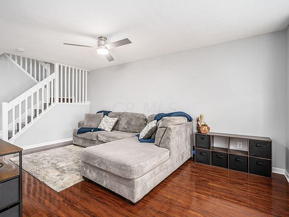 4th image of 6999 Monarchos Dr #11