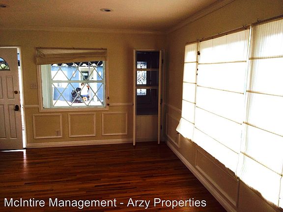 5th image of 4361 Shadyglade Ave