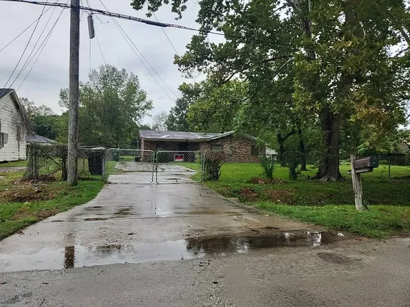 8817 Dandy St, Houston, TX 77016