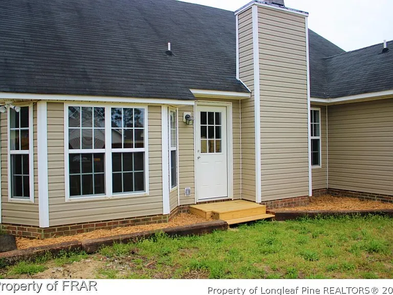 106 Sweet Bay Ct — Photo 27