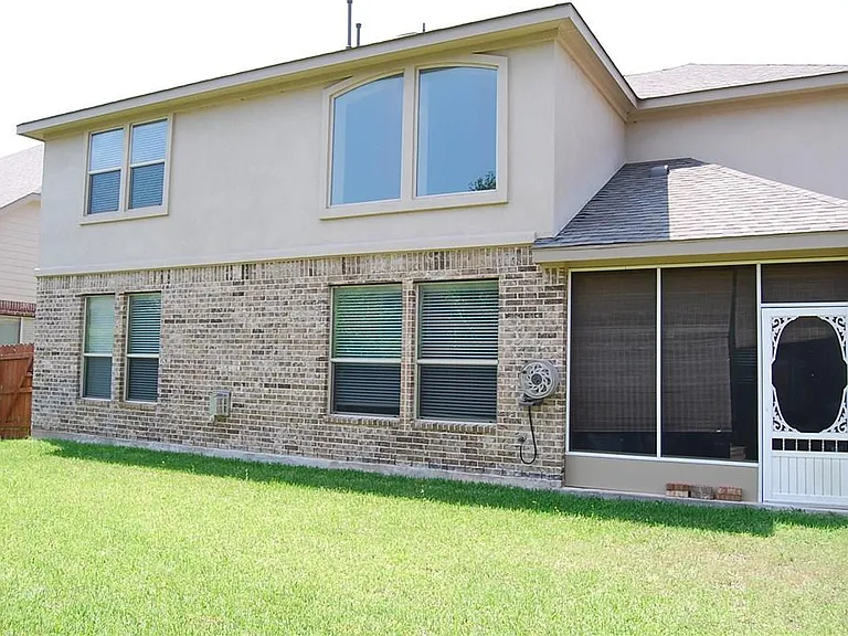 1807 Harvest Bend Ln — Photo 20