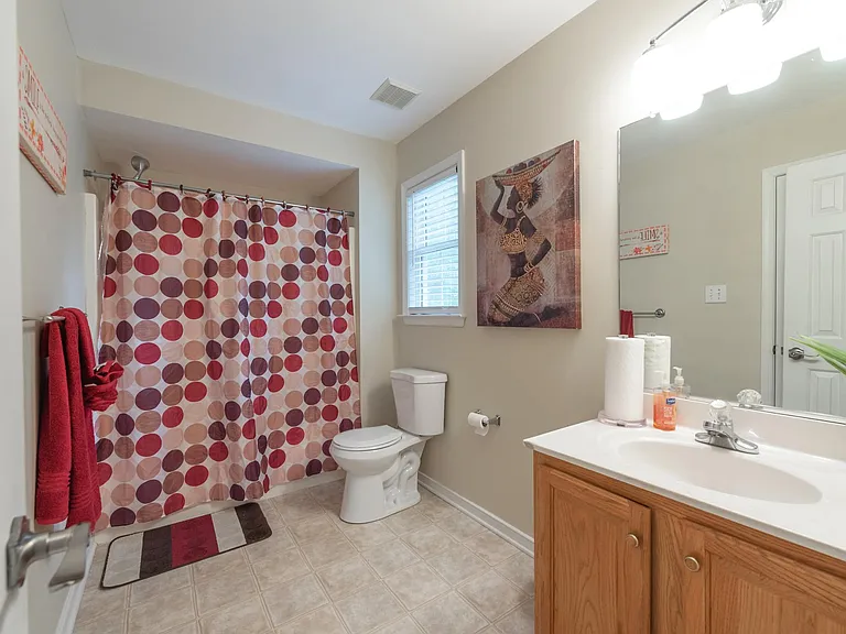 5121 Lippingham Ln — Photo 27