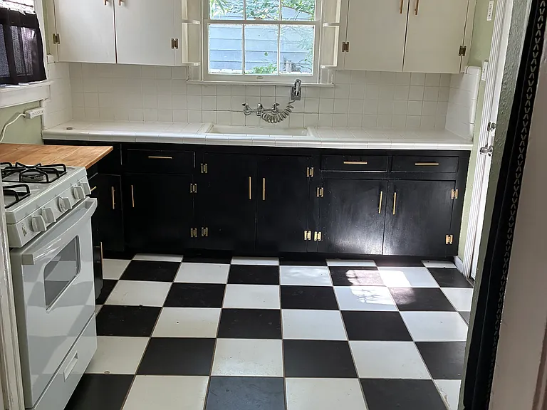 805 Roosevelt St — Photo 30
