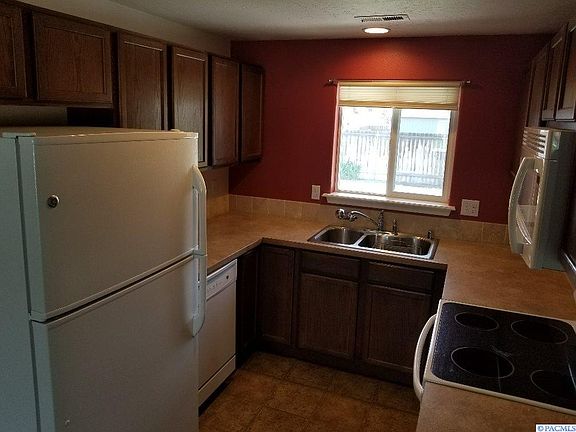 4th image of 5912 Westport Ln