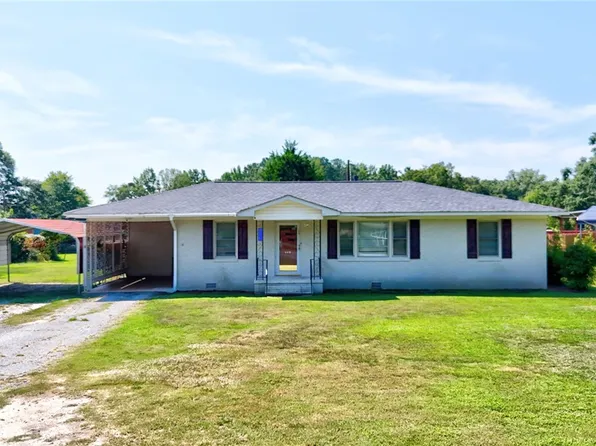 115 Sunset Dr, Belton, SC 29627