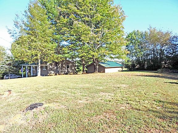 3rd image of 103 New Salem Dr