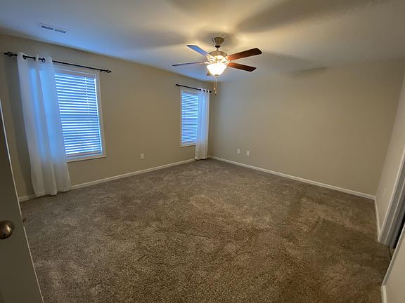3rd image of 1116 Cloud View Dr