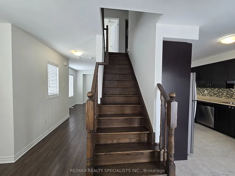 261 Casson Point — Photo 10