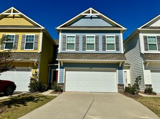 5922 River Meadow Ct, Charlotte, NC 28213