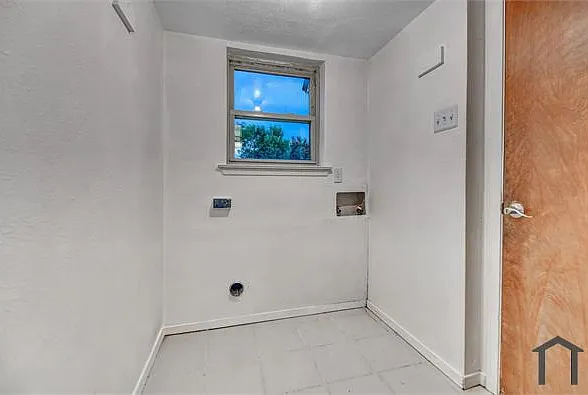 1619 Marquette Dr — Photo 24