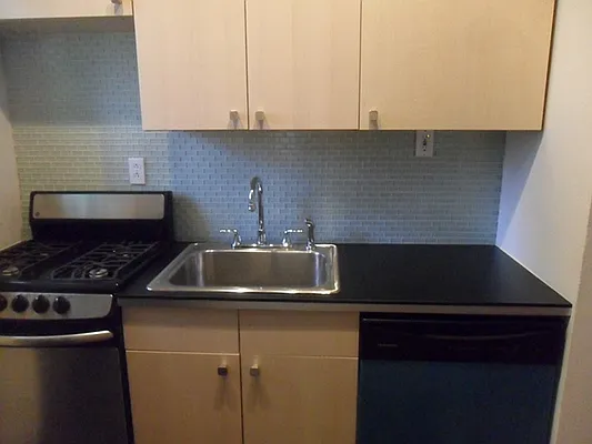 Rented by DSA Realty | media 30