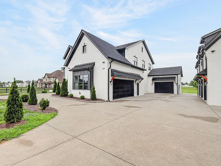 360 Rucker Rd — Photo 78
