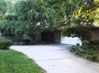 1425 Imperial Dr, Lincoln, NE 68506