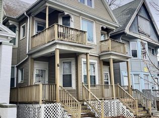 1429 S 11th St #1431, Milwaukee, WI 53204