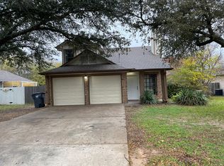 2015 Rey Dr, Woodway, TX 76712