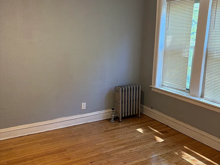7935 S Woodlawn Ave #1 — Photo 8