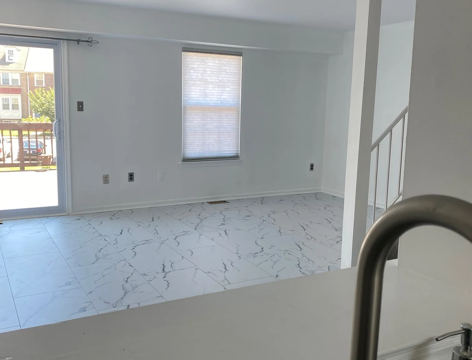 3 bed, 2.5 bath, 1750 sqft, $2,500 — Photo 3