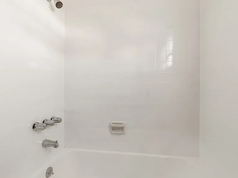 2540 Hermosa Ave — Photo 17