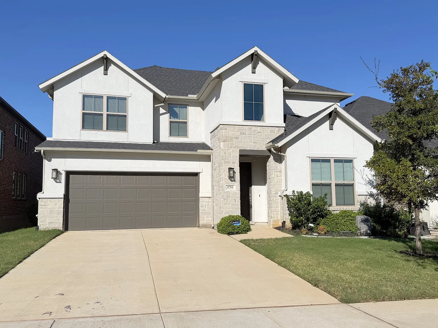 4 bed, 3.5 bath, 2537 sqft, $3,095 — Photo 2