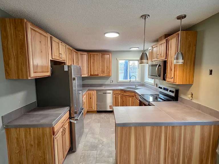236 W 13th Ave #2 — Photo 3