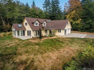 3040 Aldergrove Rd, Ferndale, WA 98248