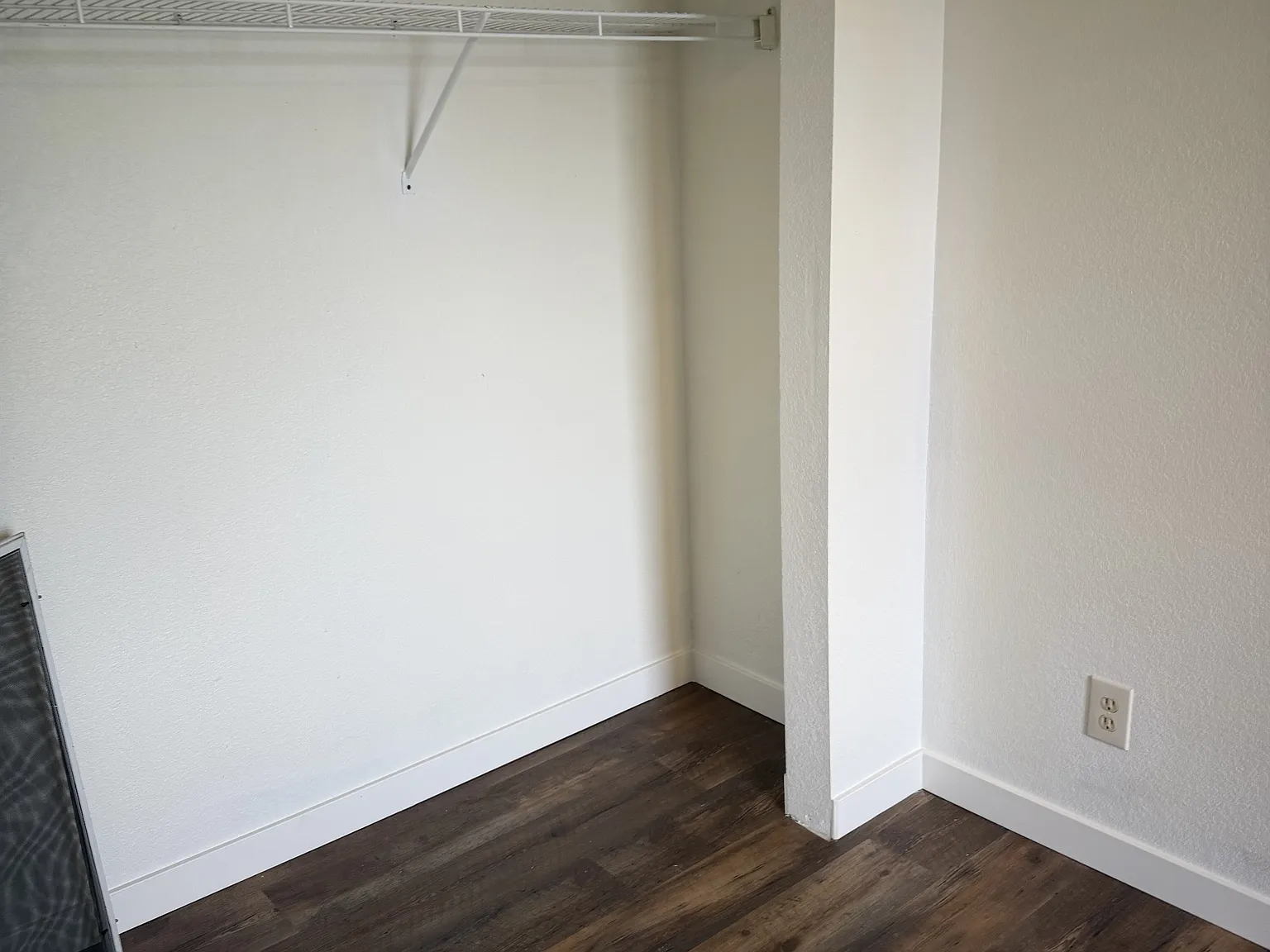 111-2 W Tara Ct - D — Photo 4