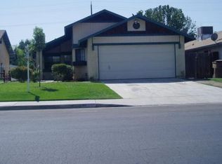909 Eubanks Ave, Bakersfield, CA 93307