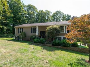 82 Weyants Ln, Newburgh, NY 12550