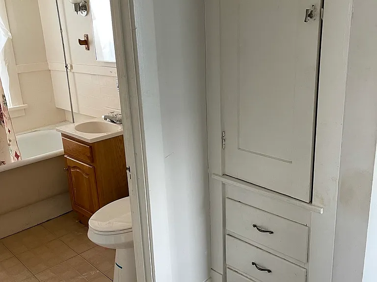 342 Dartmouth Ave — Photo 9