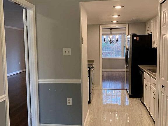 3rd image of 13907 Water Pond Ct