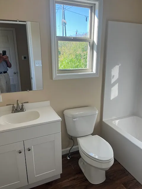 3 bed, 1200 sqft, $1,650 — Photo 4