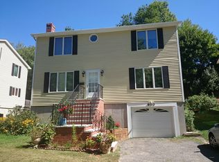 950 Vfw Pkwy, West Roxbury, MA 02132