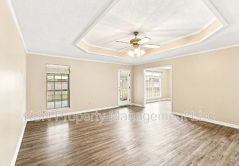 17 Arbor Ridge Way — Photo 3