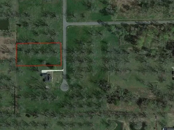 Chumney Ln, Monroe, LA 71203