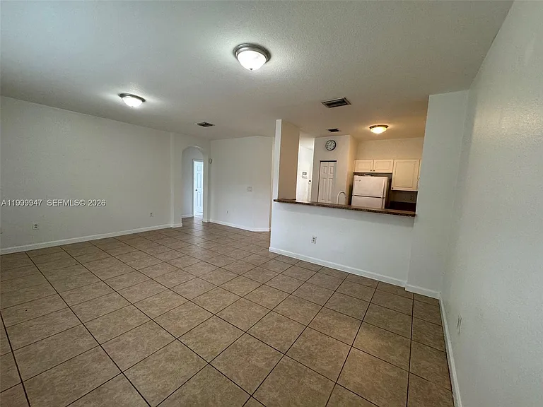 1690 NE 33rd Ave #2106 — Photo 8