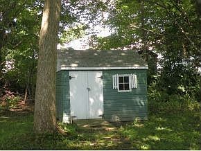 2nd image of 142 Codfish Corner Rd