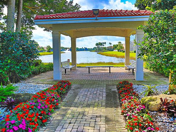 5th image of 11636 Puerto Boulevard