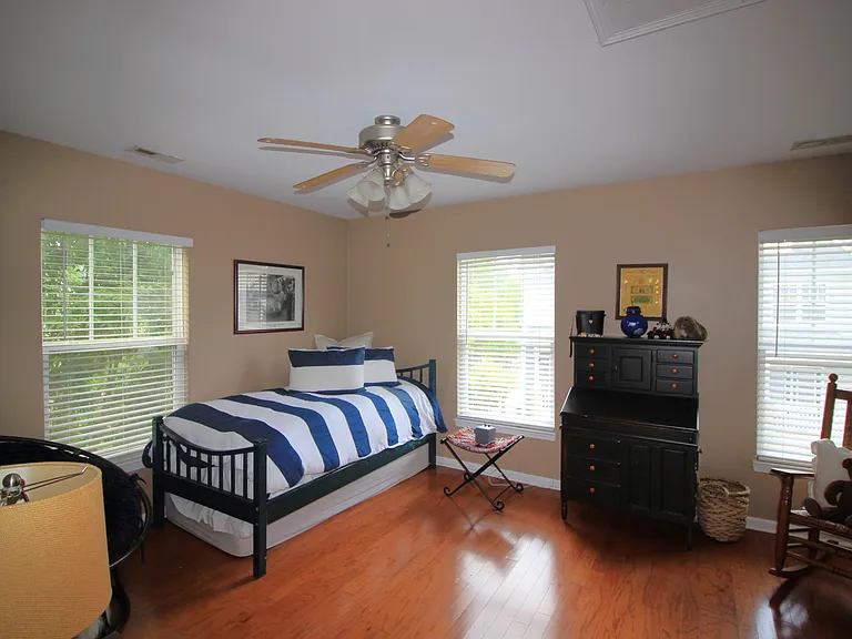 317 Kinellan Ln — Photo 17