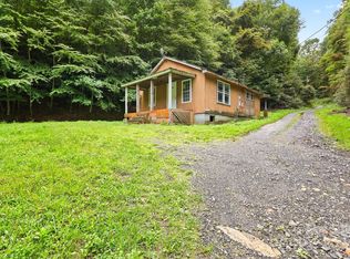 809 Long Branch Rd, Lansing, NC 28643