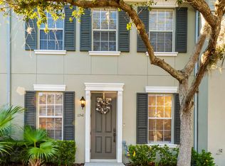 11541 Fountainhead Dr, Tampa, FL 33626