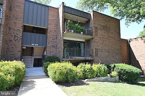 4404 Island Pl #104 Photo 1