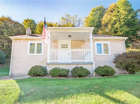 621 S Gosser Hill Rd, Leechburg, PA 15656