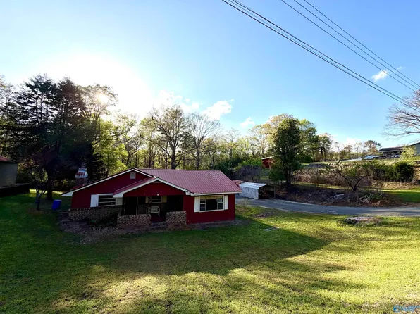 1310 Paris St, Gadsden, AL 35904