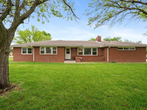 8400 W University Ave, Wichita, KS 67209