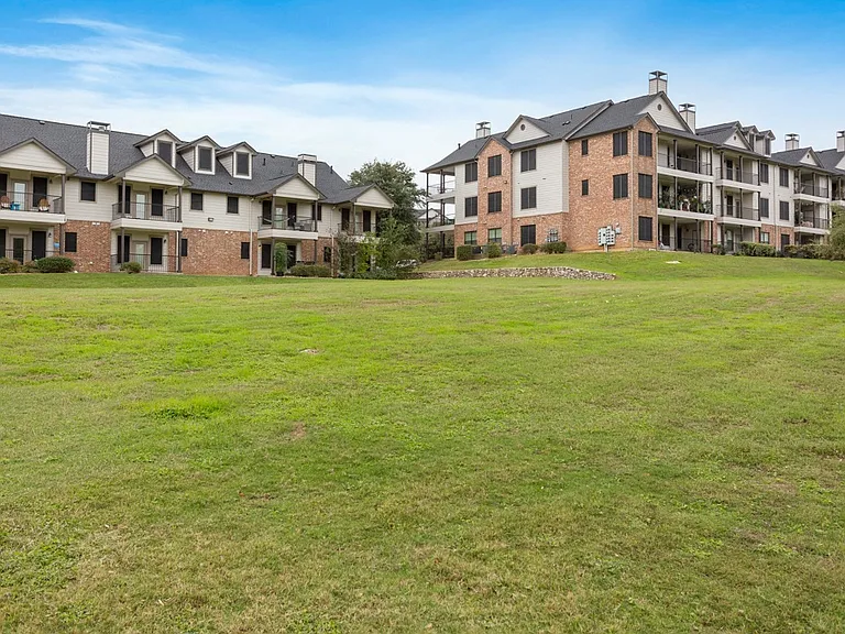 The Vista on Brodie Apartments, Austin, TX