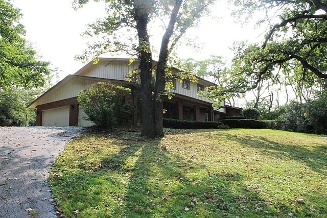 1st image of 8101 W 131st St