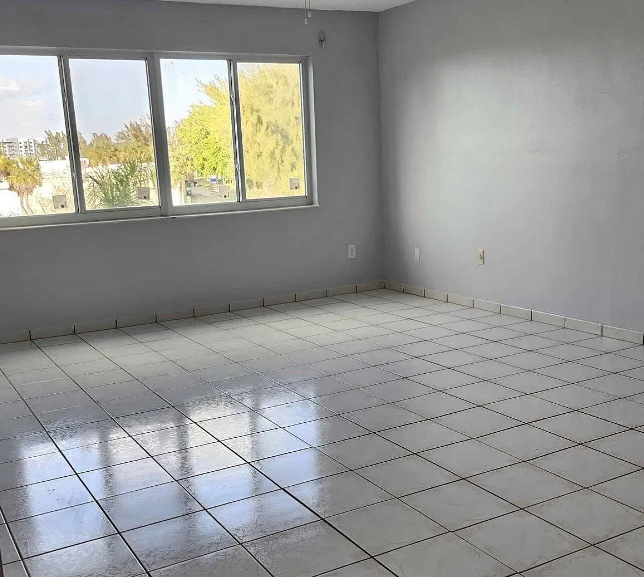 2 bed, 1.5 bath, 1075 sqft, $1,850 — Photo 1