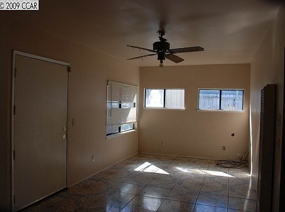 3rd image of 481 Sheryl Dr
