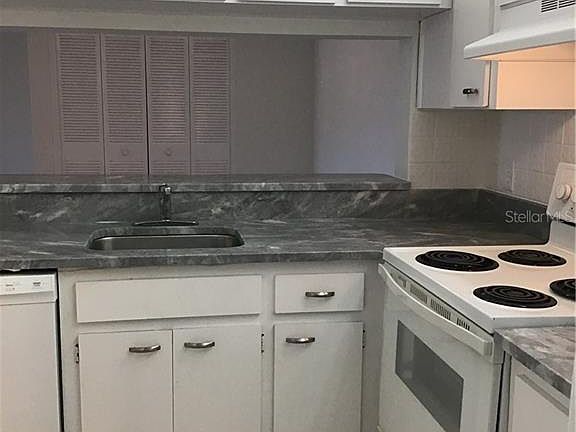 5th image of 5214 Via Hacienda Cir #A206