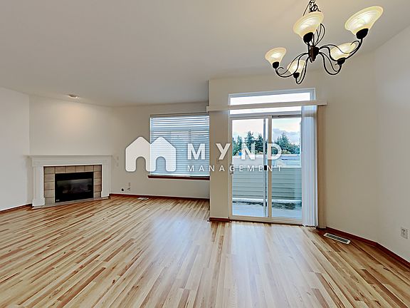 2nd image of 11326 25th Ave NE APT B